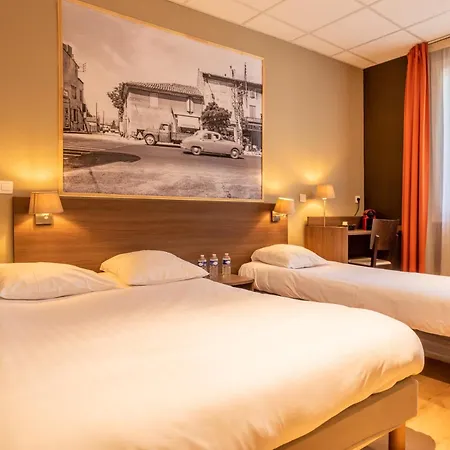 Logis Restaurant La Pause Rn7 Montelimar Nord Hotel La Coucourde