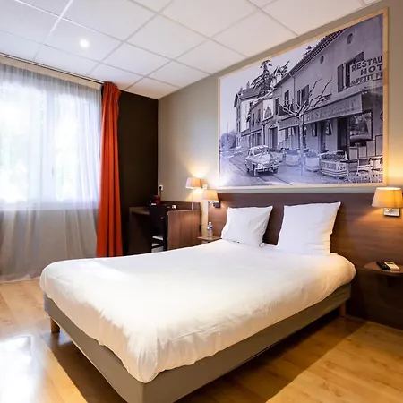 Hotel Logis Restaurant La Pause Rn7 Montelimar Nord 3*