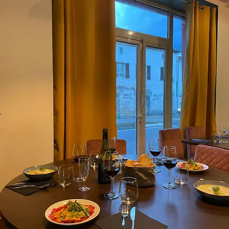 Logis Et Restaurant La Pause Rn7 Hotel *